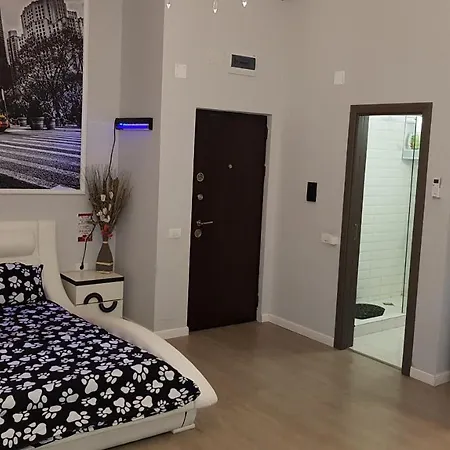 Deluxe Studio D17 With Parking