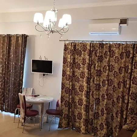 아파트 Deluxe Studio D17 With Parking *